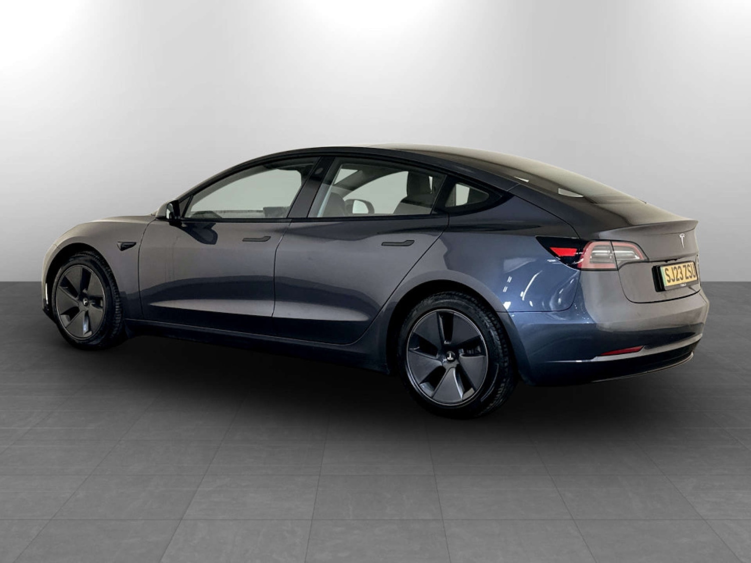 Used Tesla Model 3 2023 for sale - 77778121: Photo 8