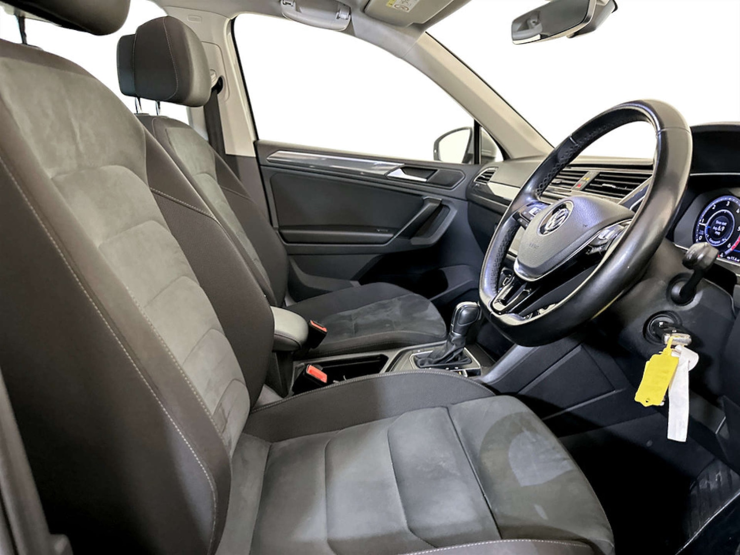 Used Volkswagen Tiguan 2018 for sale - 77184954: Photo 13