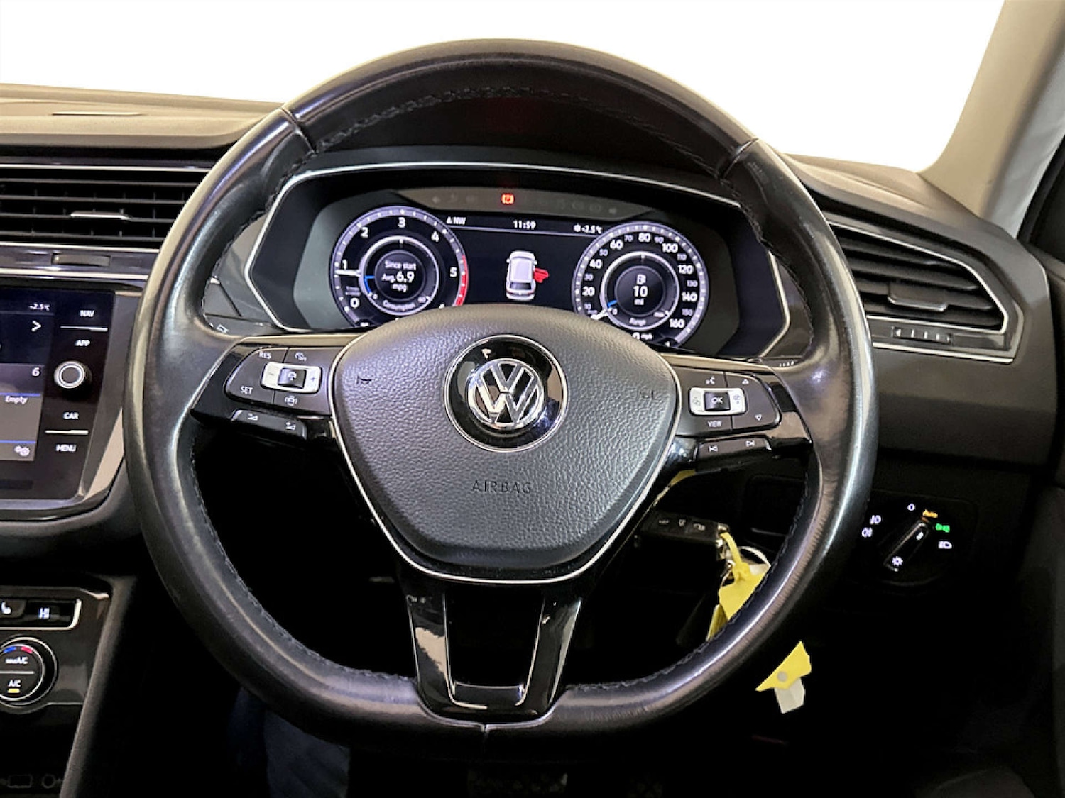 Used Volkswagen Tiguan 2018 for sale - 77184954: Photo 16