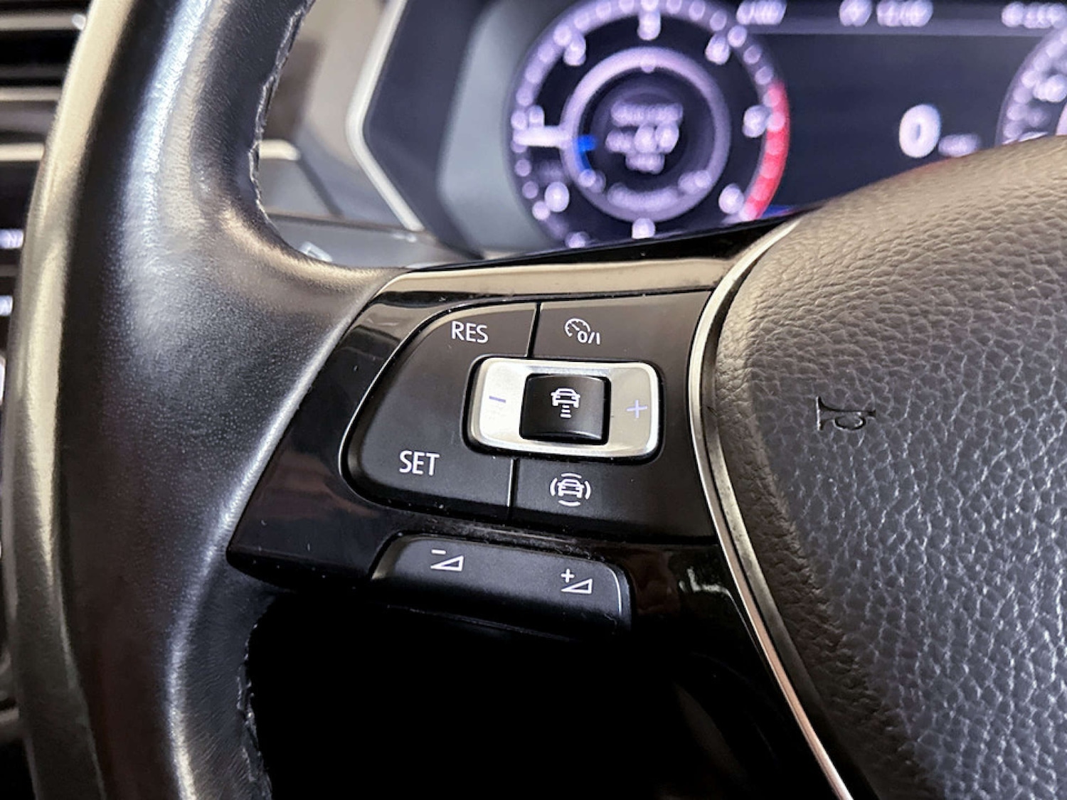 Used Volkswagen Tiguan 2018 for sale - 77184954: Photo 17