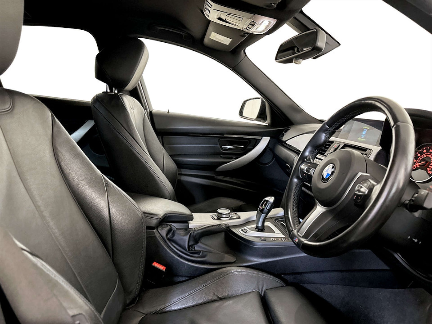 Used BMW 3 Series 2018 for sale - 77299437: Photo 13