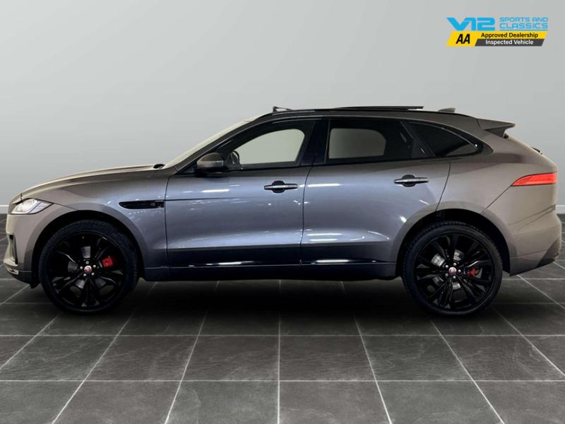 Used Jaguar F-Pace 2018 for sale - 76908640: Photo 7