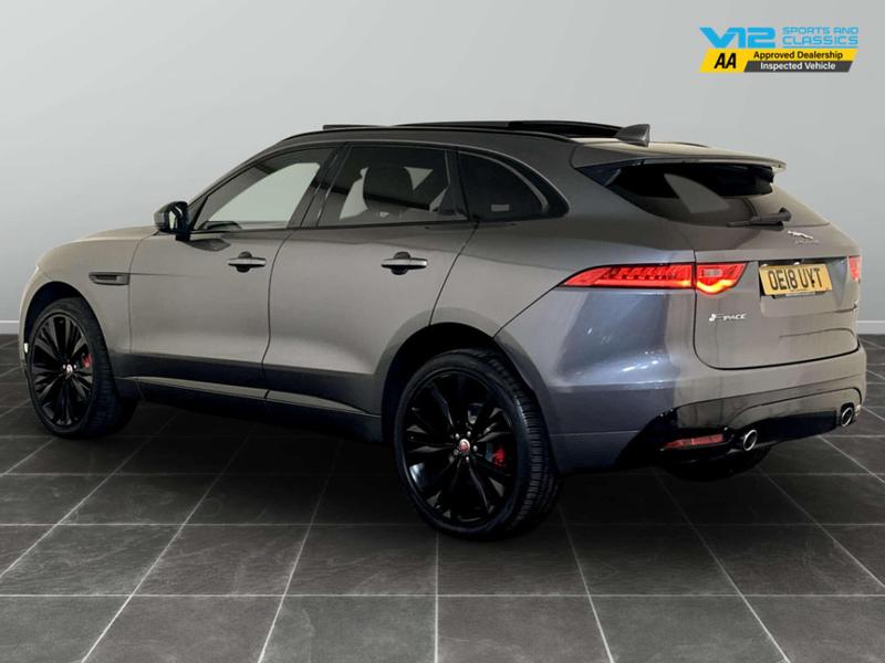 Used Jaguar F-Pace 2018 for sale - 76908640: Photo 8