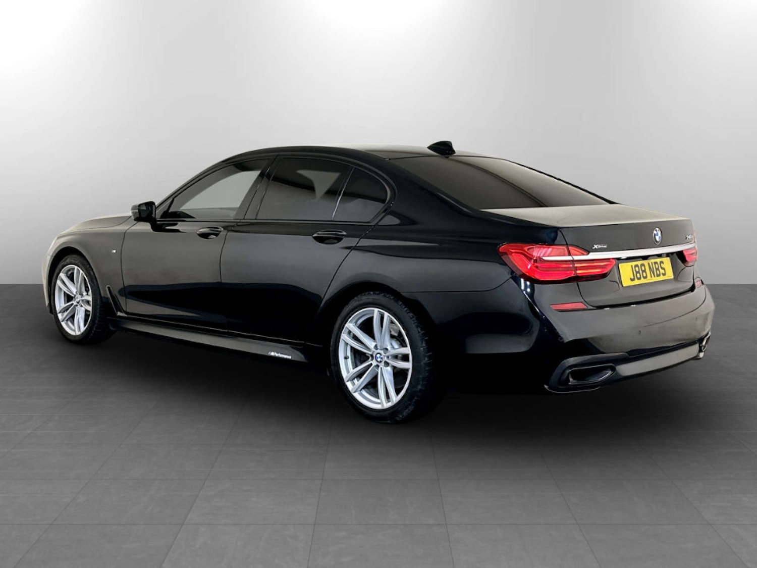 Used BMW 7 Series 2019 for sale - 77678701: Photo 8