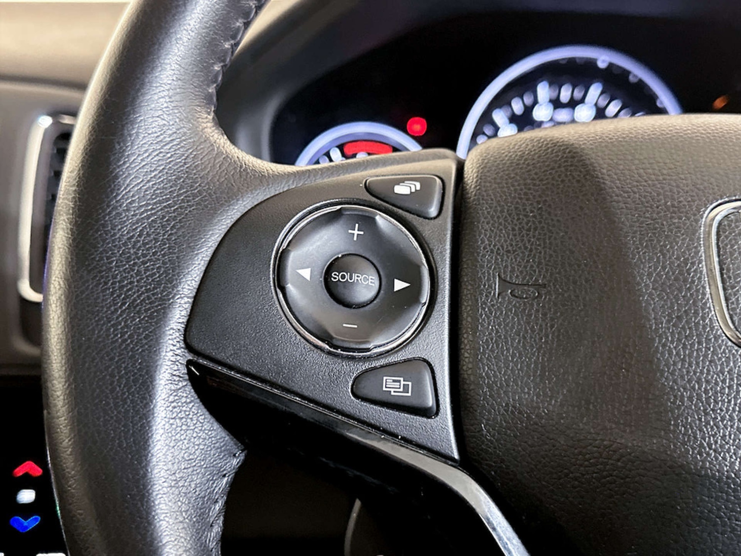 Used Honda HR-V 2019 for sale - 77187793: Photo 18