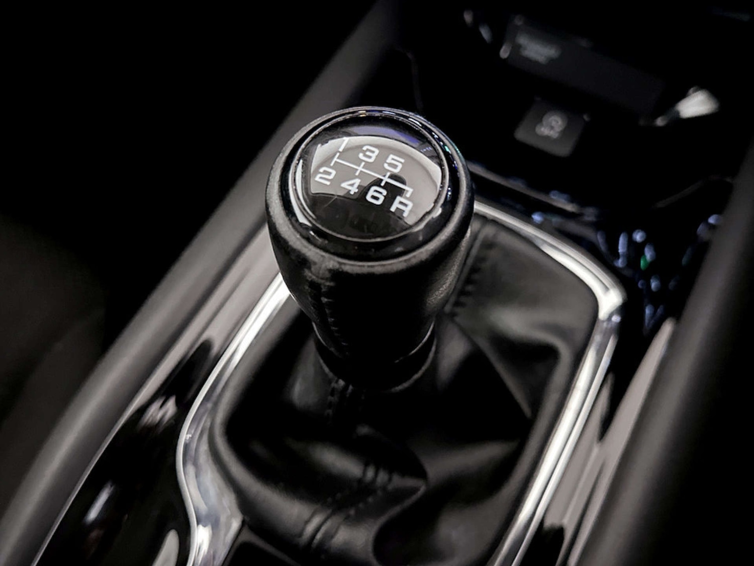 Used Honda HR-V 2019 for sale - 77187793: Photo 25