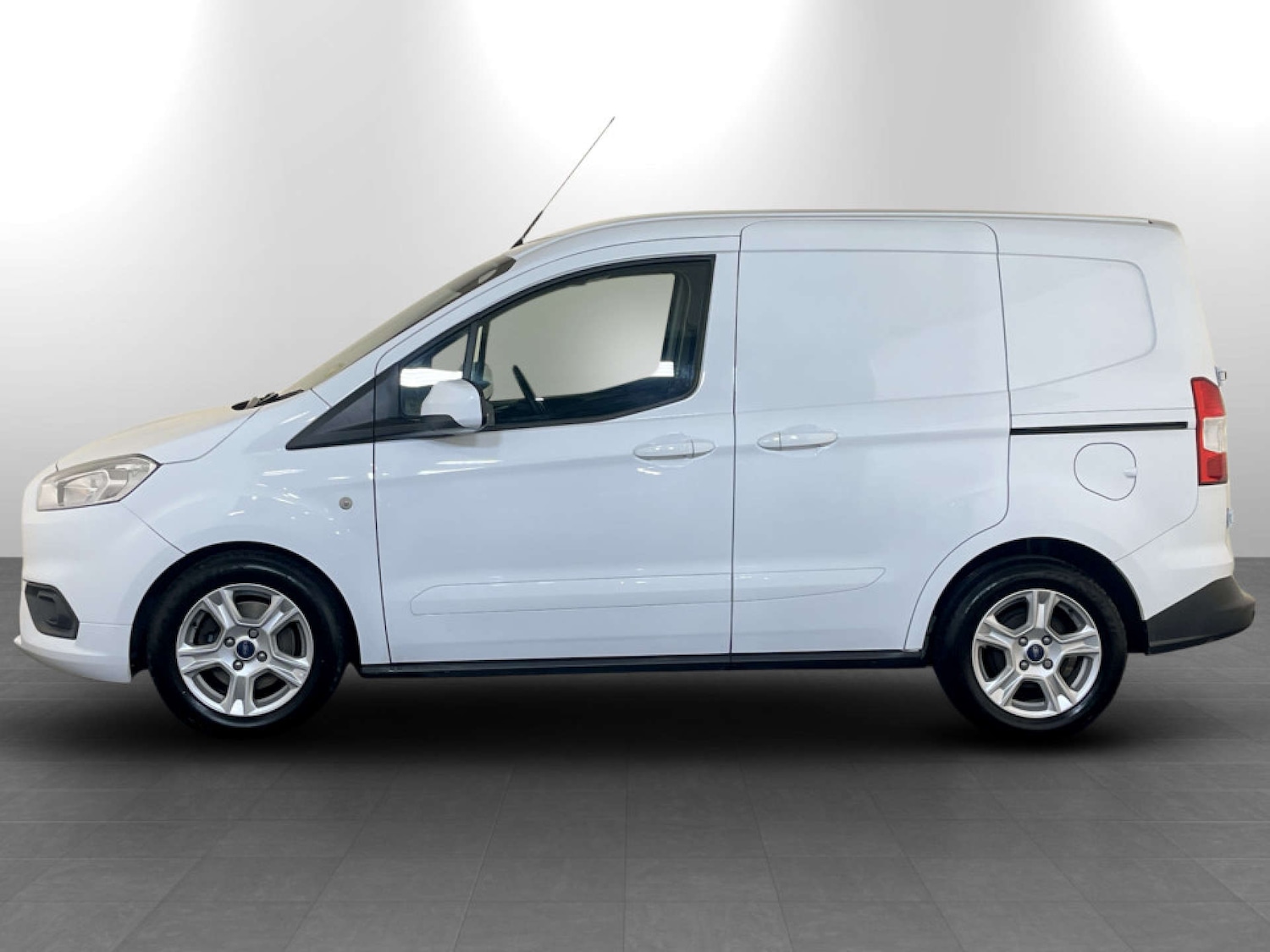 Used Ford Transit Courier 2022 for sale - 77531871: Photo 7