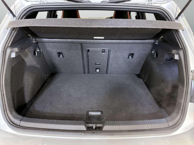 Used Volkswagen Golf 2021 for sale - 76882700: Photo 15