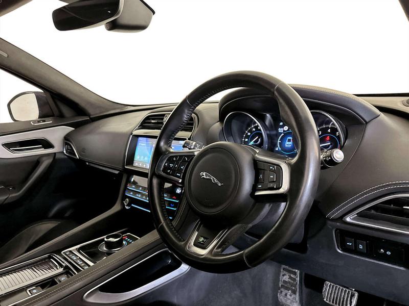 Used Jaguar F-Pace 2019 for sale - 77152157: Photo 15