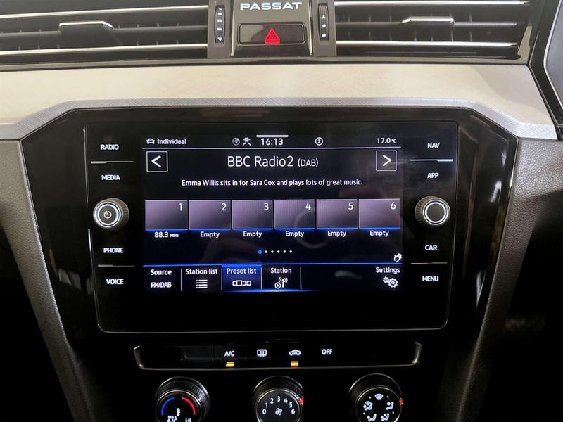 Used Volkswagen Passat 2022 for sale - 77157327: Photo 25