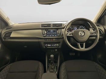 Used Skoda Fabia 2017 for sale - 78201118: Photo