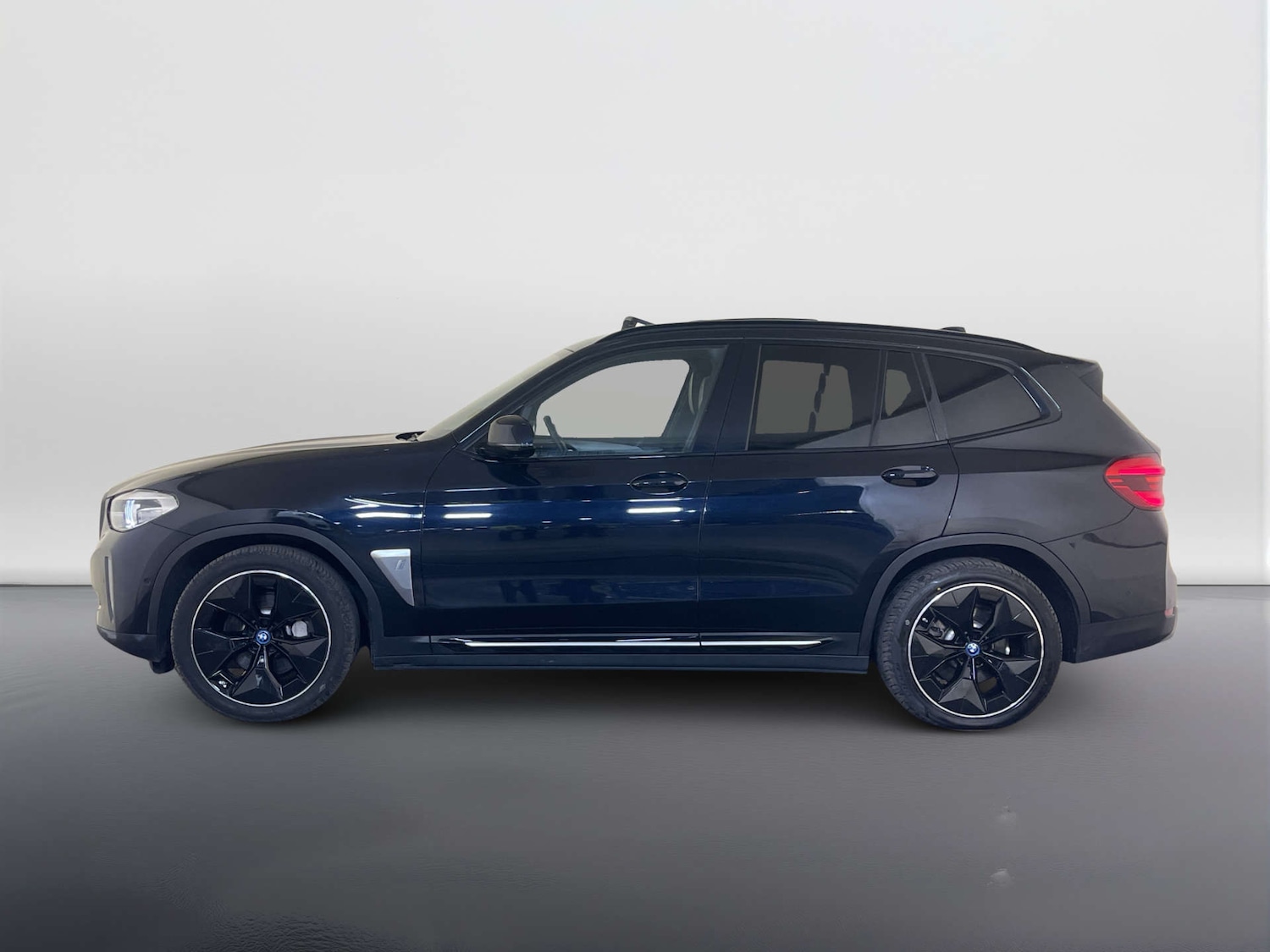 Used BMW iX3 2022 for sale - 78031030: Photo 7