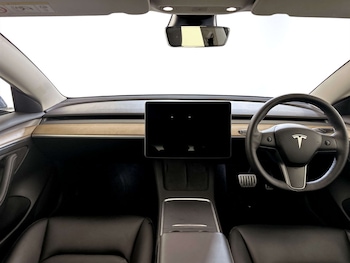 Used Tesla Model 3 2022 for sale - 77762300: Photo