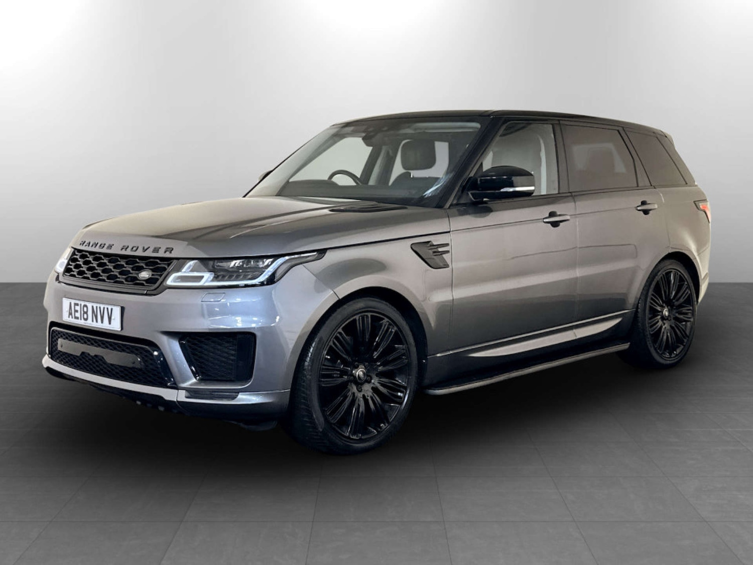 Used Land Rover Range Rover Sport 2018 for sale - 77185247: Photo 6