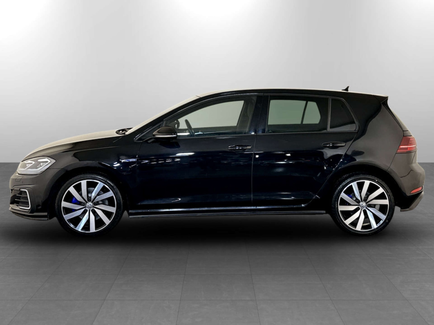 Used Volkswagen Golf 2020 for sale - 77233564: Photo 7
