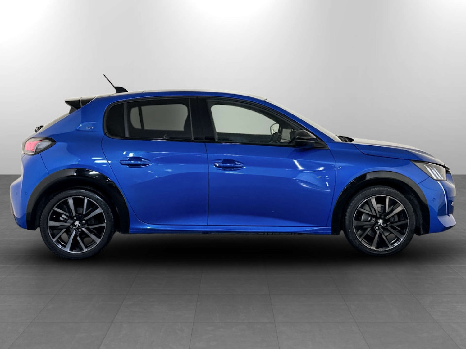 Used Peugeot 208 2021 for sale - 77690650: Photo 11