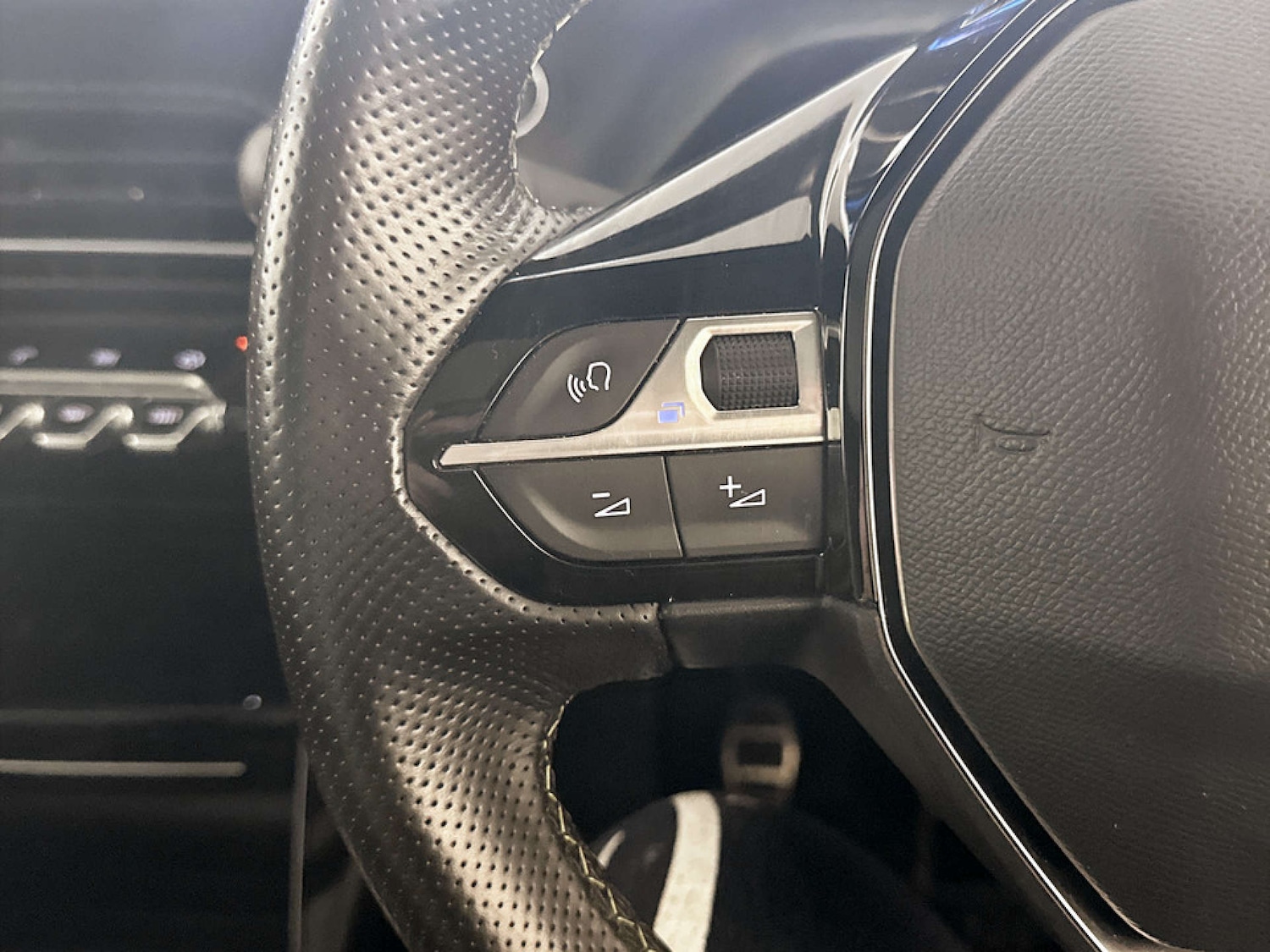 Used Peugeot 208 2021 for sale - 77690650: Photo 17