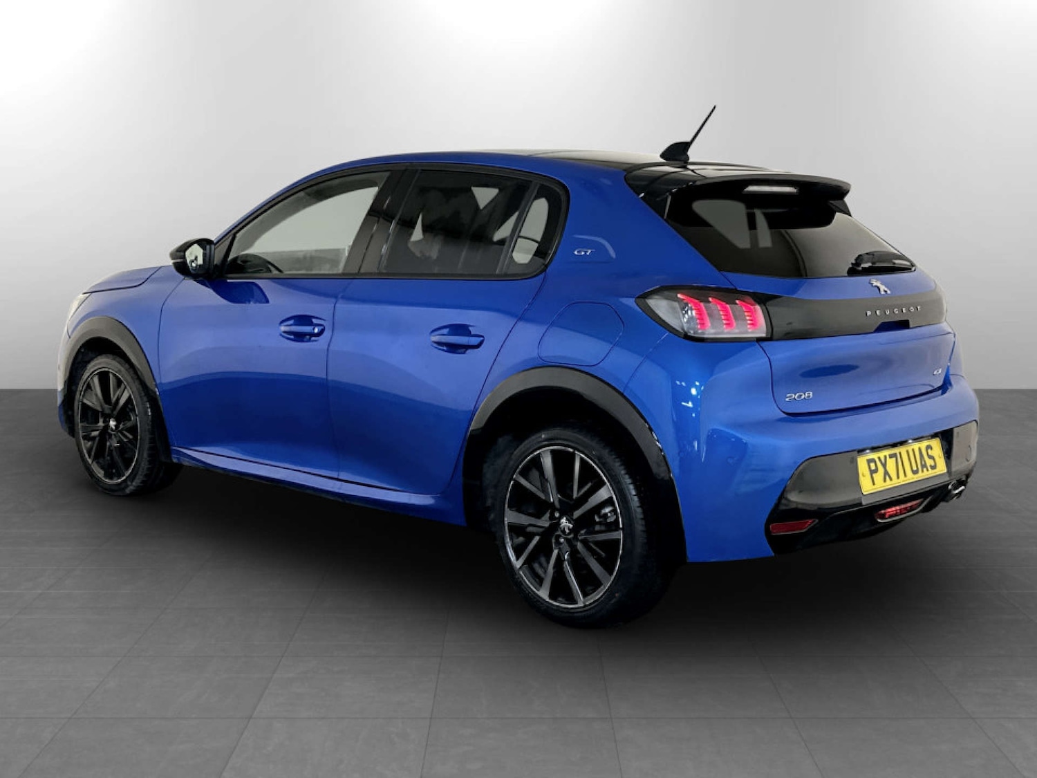 Used Peugeot 208 2021 for sale - 77690650: Photo 8