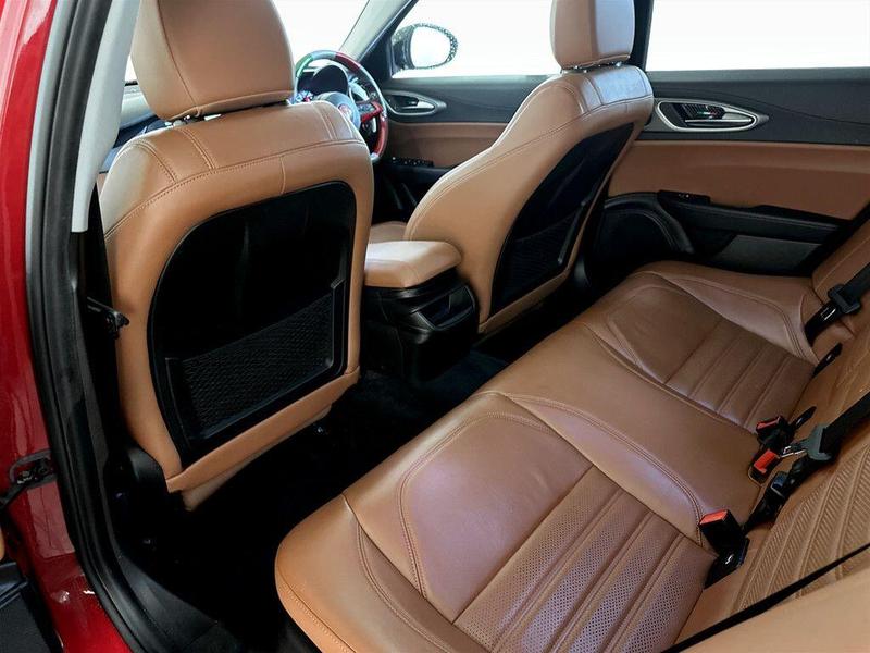 Used Alfa Romeo Giulia 2017 for sale - 76508214: Photo 14