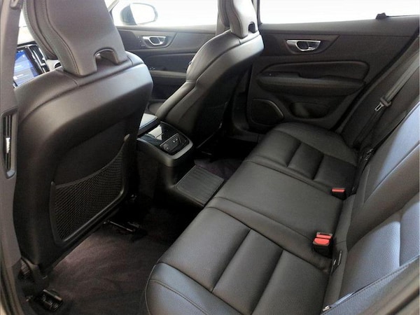 Used Volvo V60 2022 for sale - 75711739: Photo 14