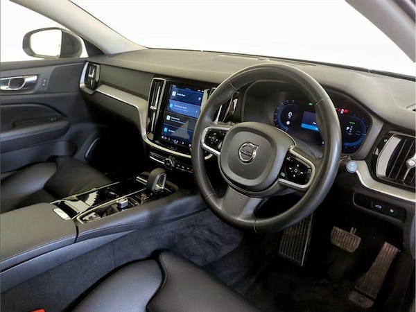 Used Volvo V60 2022 for sale - 75711739: Photo 15