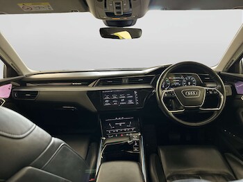 Used Audi e-tron 2019 for sale - 78456276: Photo