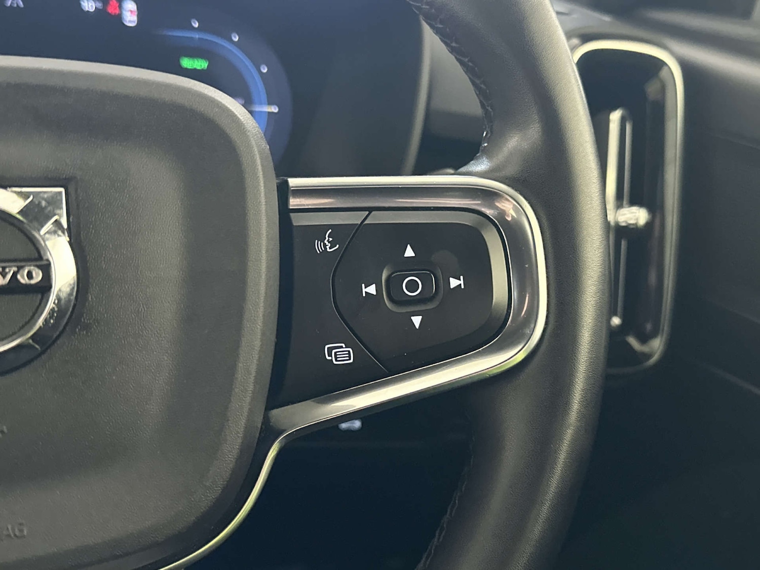 Used Volvo XC40 2022 for sale - 78000704: Photo 19