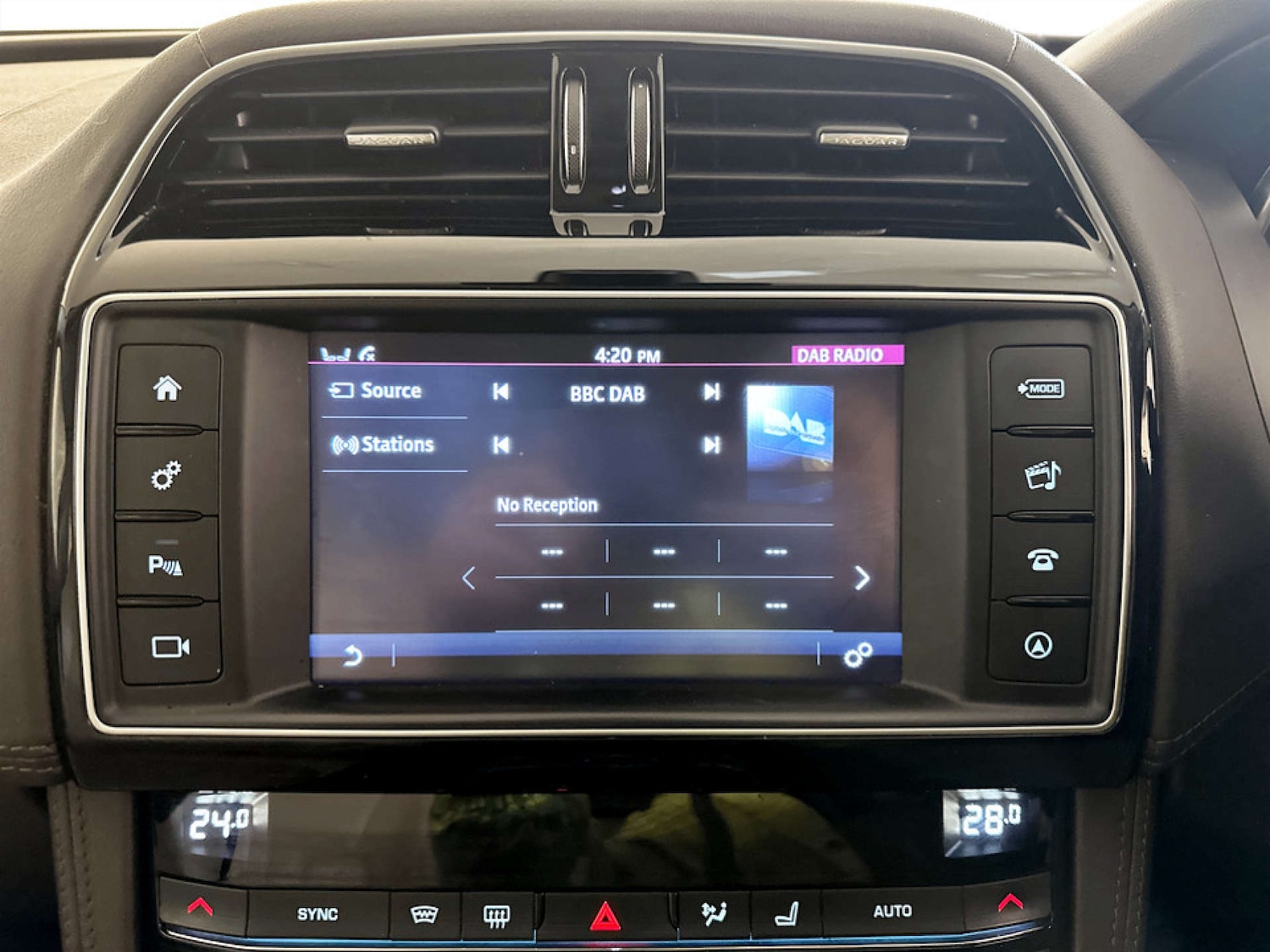 Used Jaguar F-Pace 2016 for sale - 77185139: Photo 21