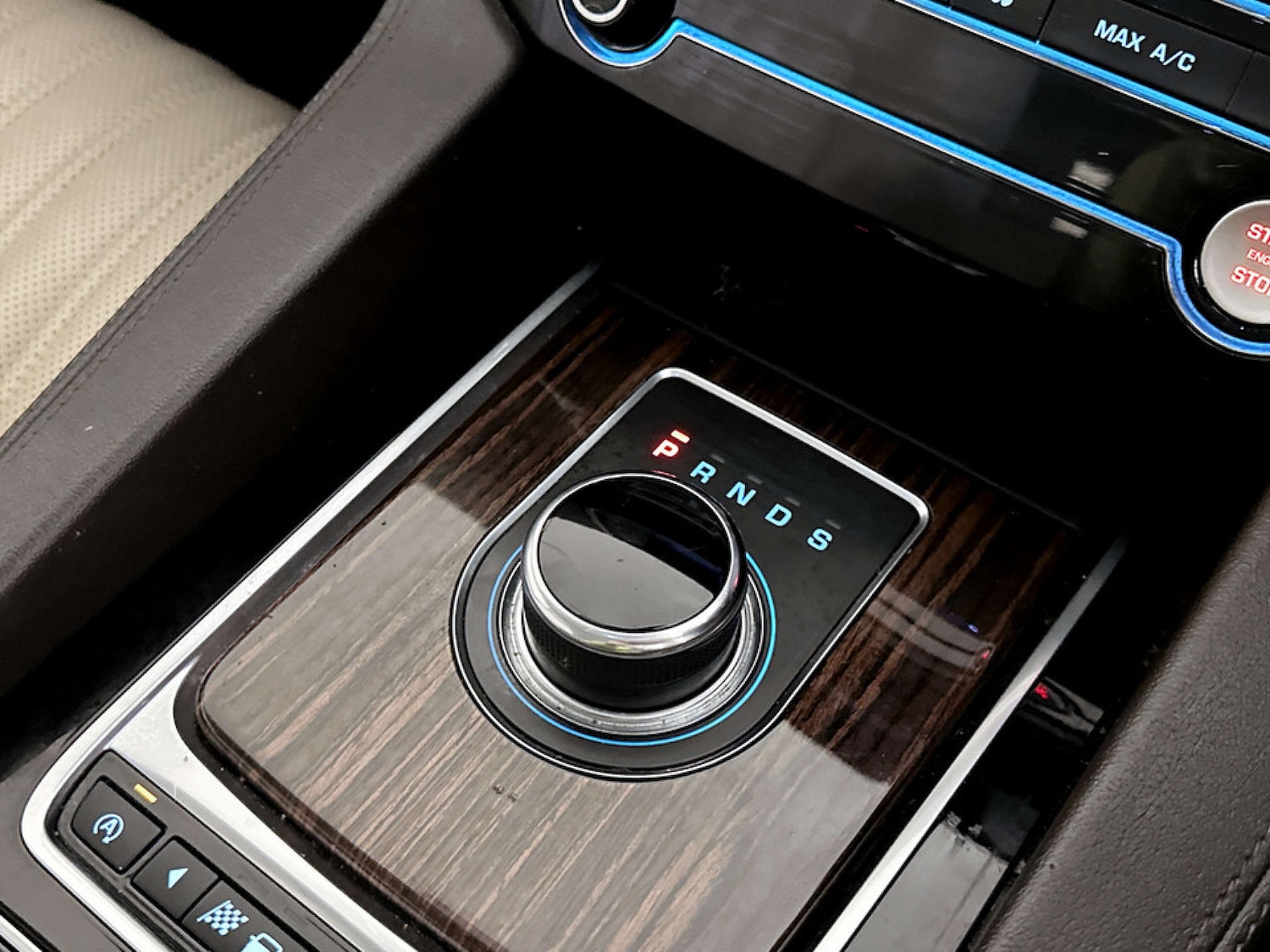 Used Jaguar F-Pace 2016 for sale - 77185139: Photo 24