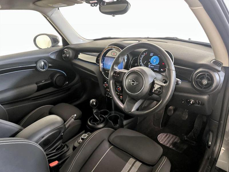 Used MINI Hatch 2021 for sale - 76352201: Photo 15