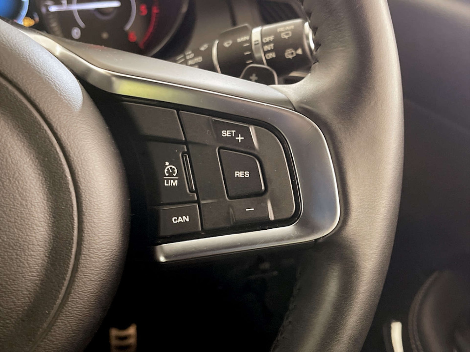 Used Jaguar E-Pace 2019 for sale - 77249226: Photo 19