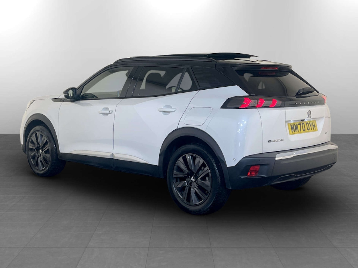 Used Peugeot 2008 2020 for sale - 77693702: Photo 8