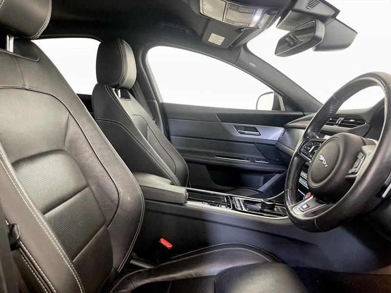 Used Jaguar XF 2018 for sale - 76776780: Photo 13