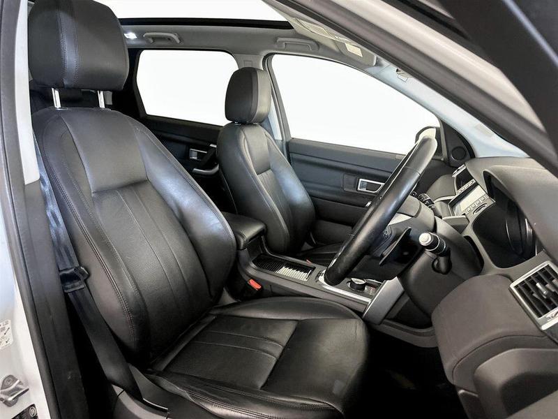 Used Land Rover Discovery Sport 2018 for sale - 76649744: Photo 13