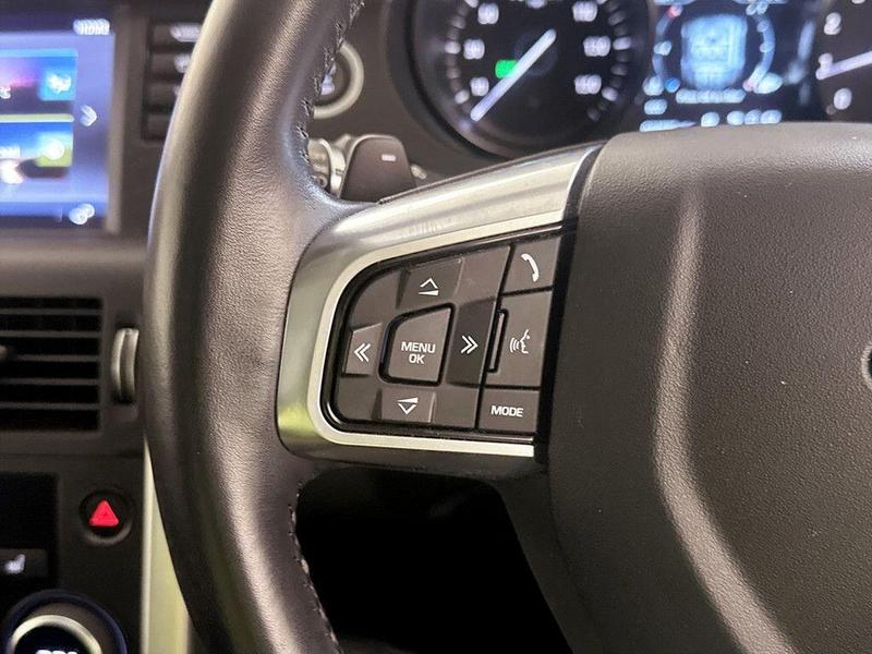 Used Land Rover Discovery Sport 2018 for sale - 76649744: Photo 18