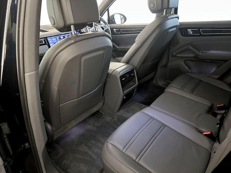 Used Porsche Cayenne 2019 for sale - 76438443: Photo 14