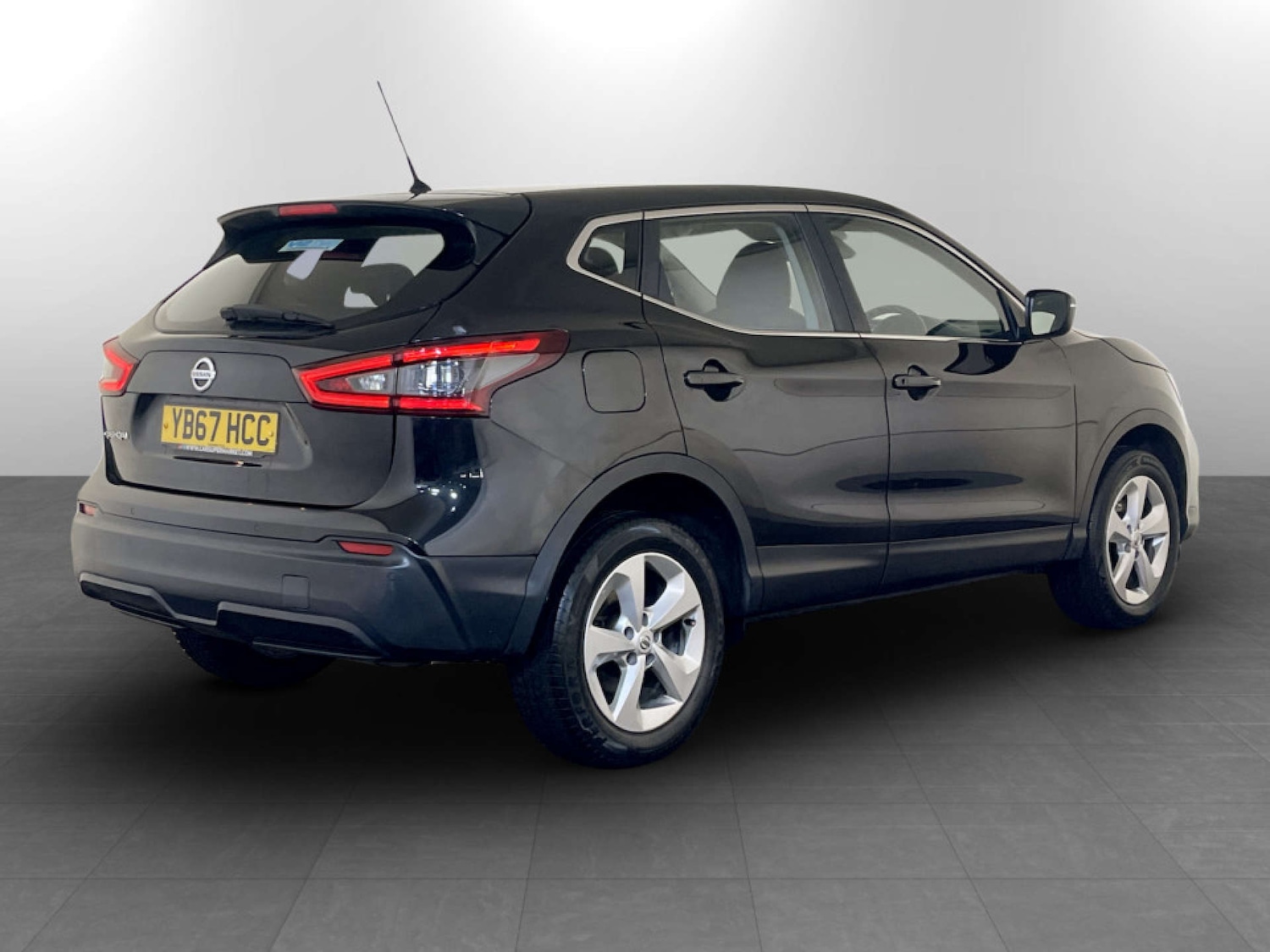 Used Nissan Qashqai 2017 for sale - 77523319: Photo 9