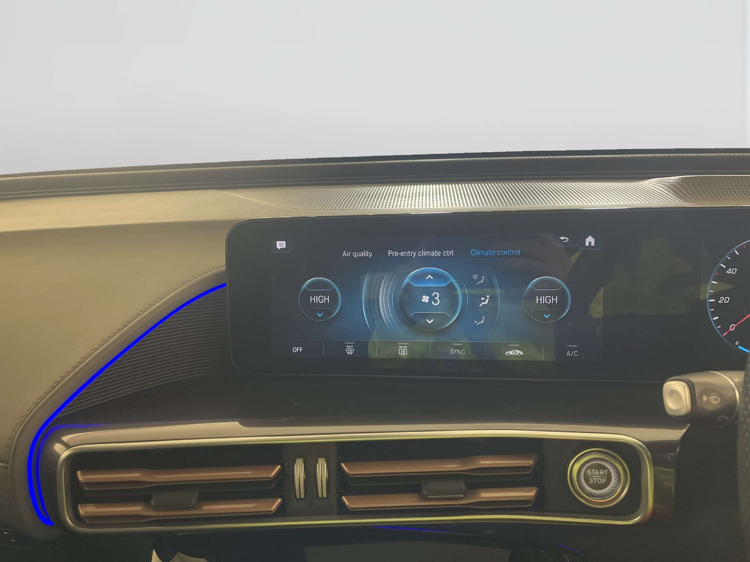 Used Mercedes-Benz EQC 2022 for sale - 77964874: Photo 23