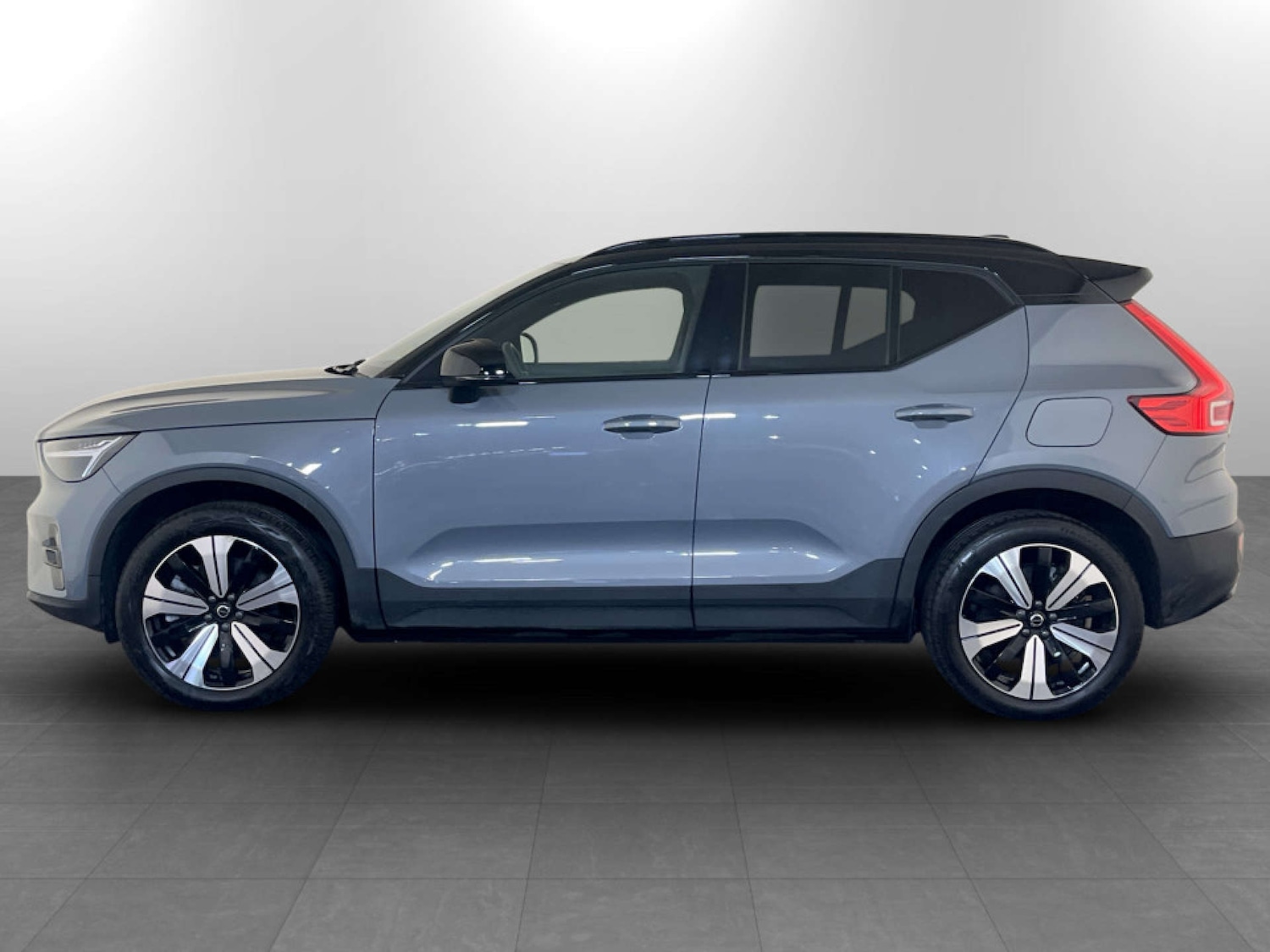 Used Volvo XC40 2022 for sale - 77184942: Photo 7