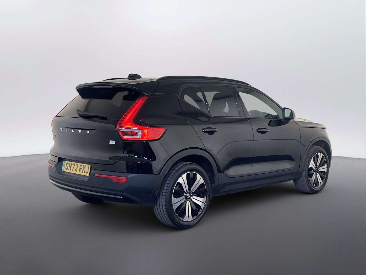 Used Volvo XC40 2022 for sale - 77836442: Photo 11