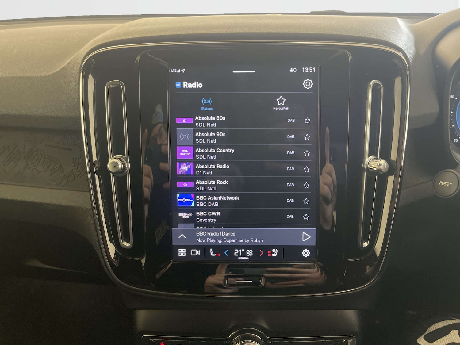 Used Volvo XC40 2022 for sale - 77836442: Photo 23