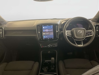 Used Volvo XC40 2022 for sale - 77836442: Photo