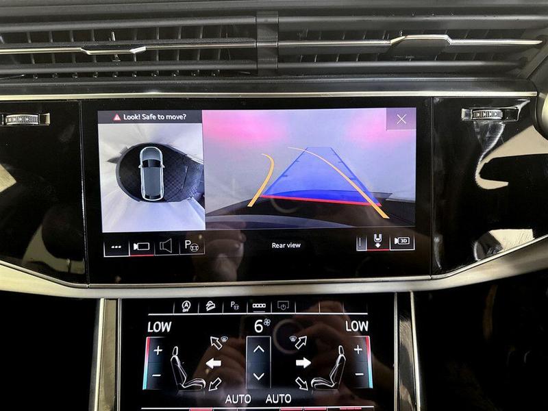 Used Audi Q8 2022 for sale - 76467633: Photo 20