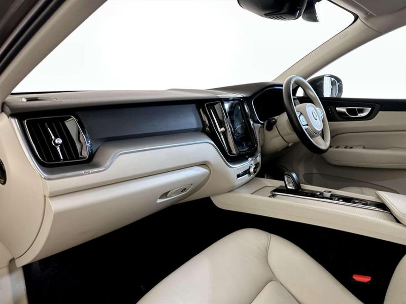 Used Volvo XC60 2020 for sale - 76895574: Photo 12