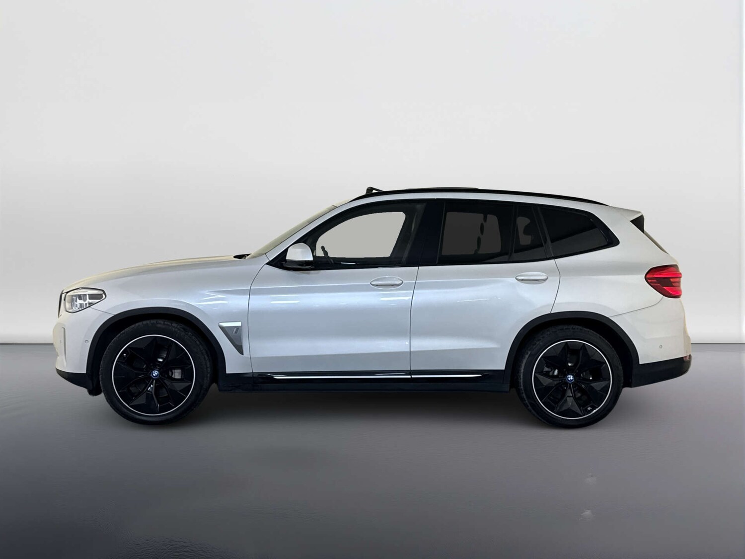 Used BMW iX3 2022 for sale - 78068260: Photo 7