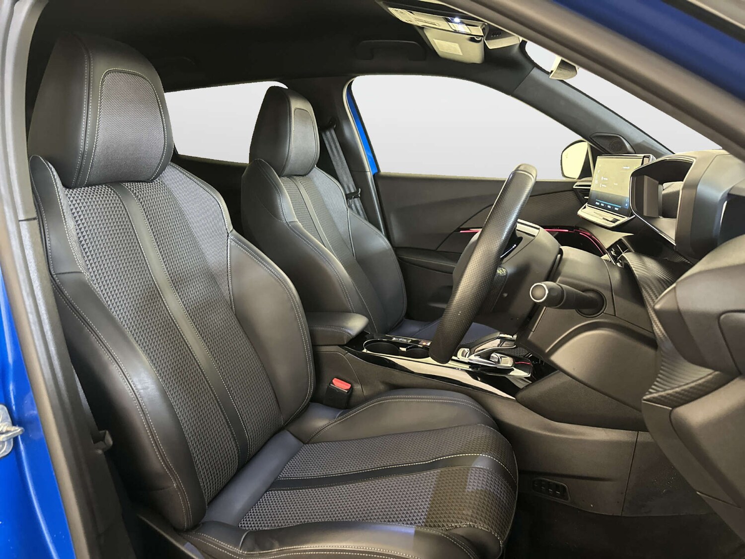 Used Peugeot 2008 2021 for sale - 77877255: Photo 13