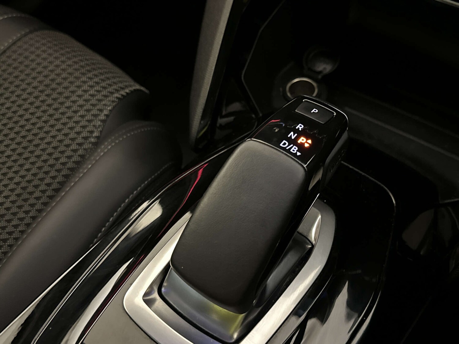 Used Peugeot 2008 2021 for sale - 77877255: Photo 26