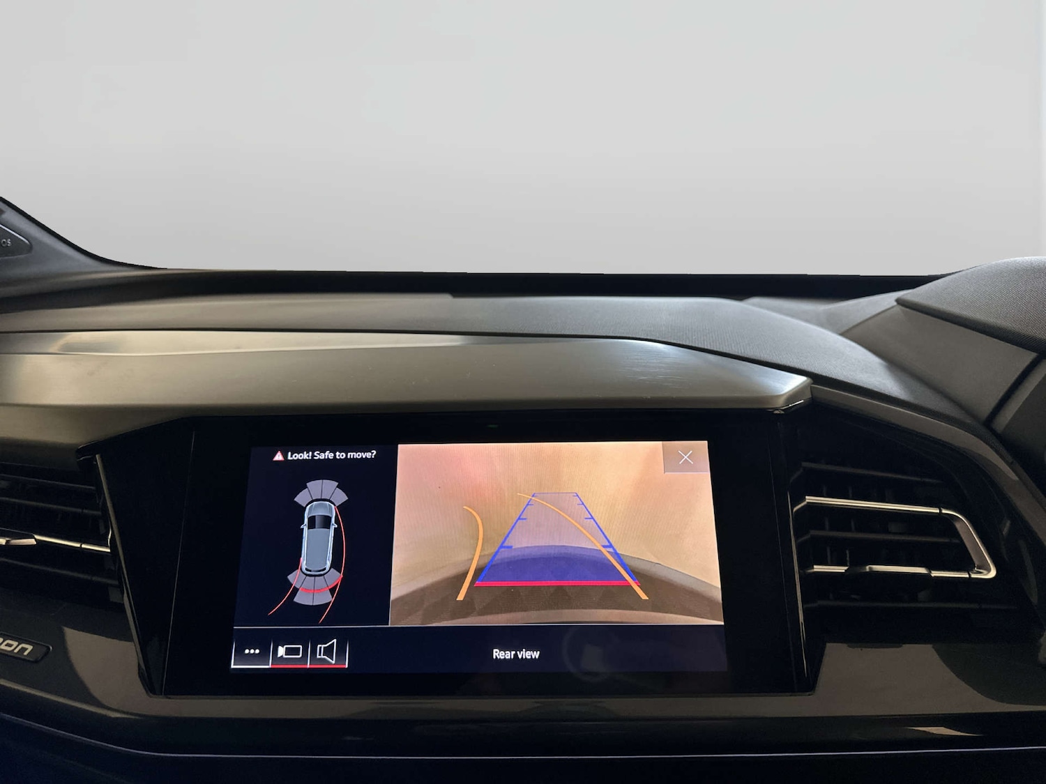 Used Audi Q4 e-tron 2022 for sale - 78152364: Photo 22