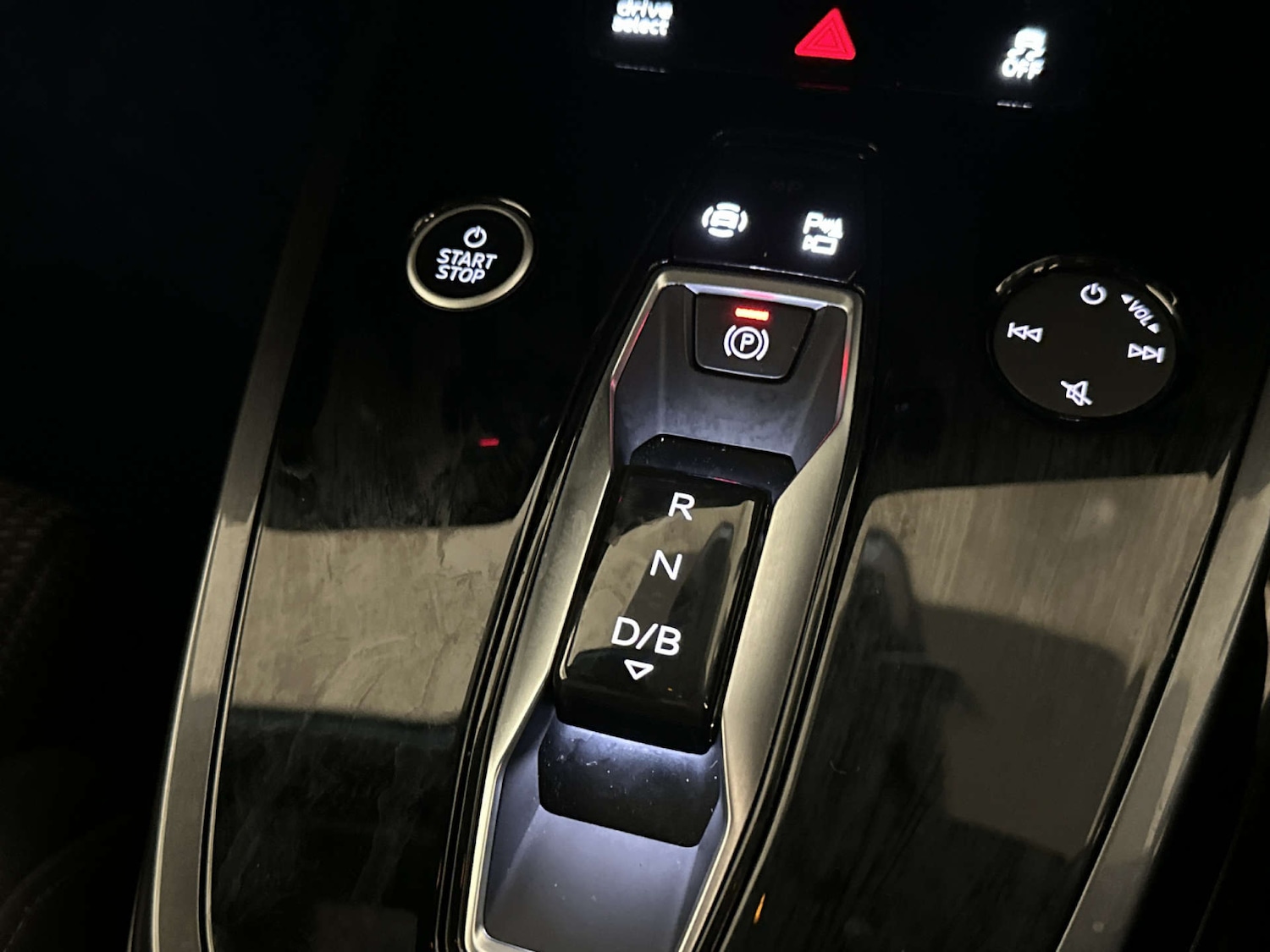 Used Audi Q4 e-tron 2022 for sale - 78152364: Photo 25