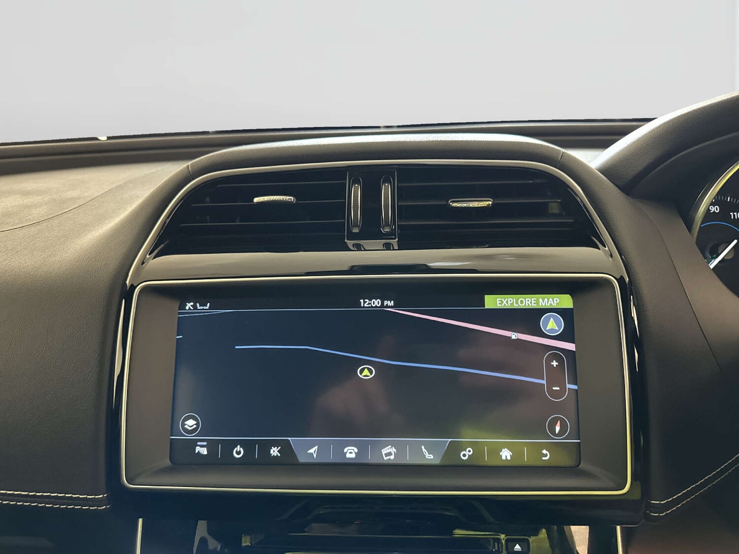 Used Jaguar XE 2018 for sale - 78094458: Photo 21